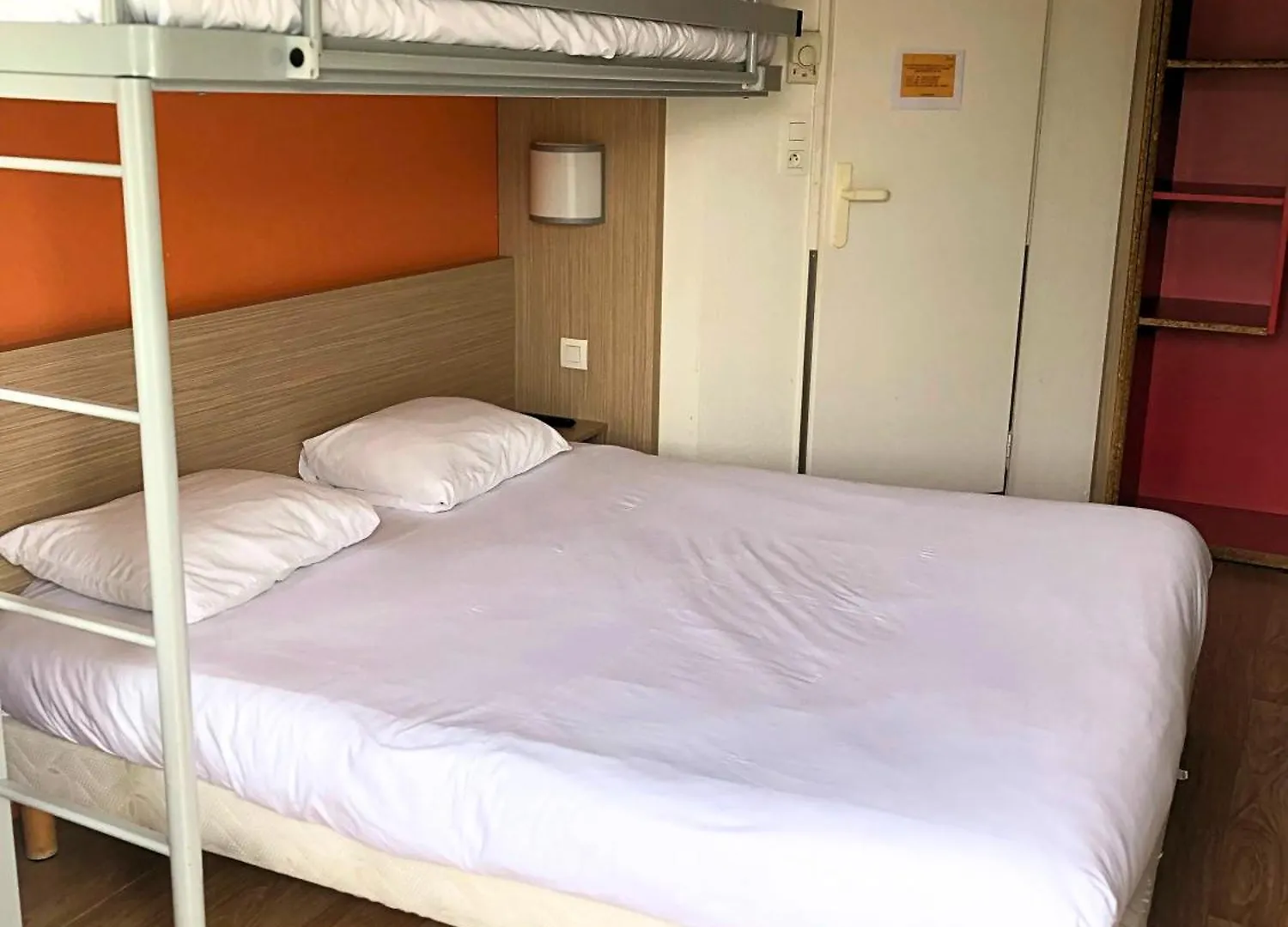 Premiere Classe Montelimar Nord - A7 Sortie 17 Les Tourrettes Hotel